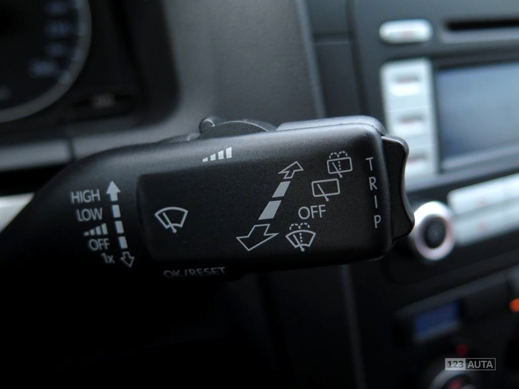 Volkswagen Golf, 2008 - pohled č. 21