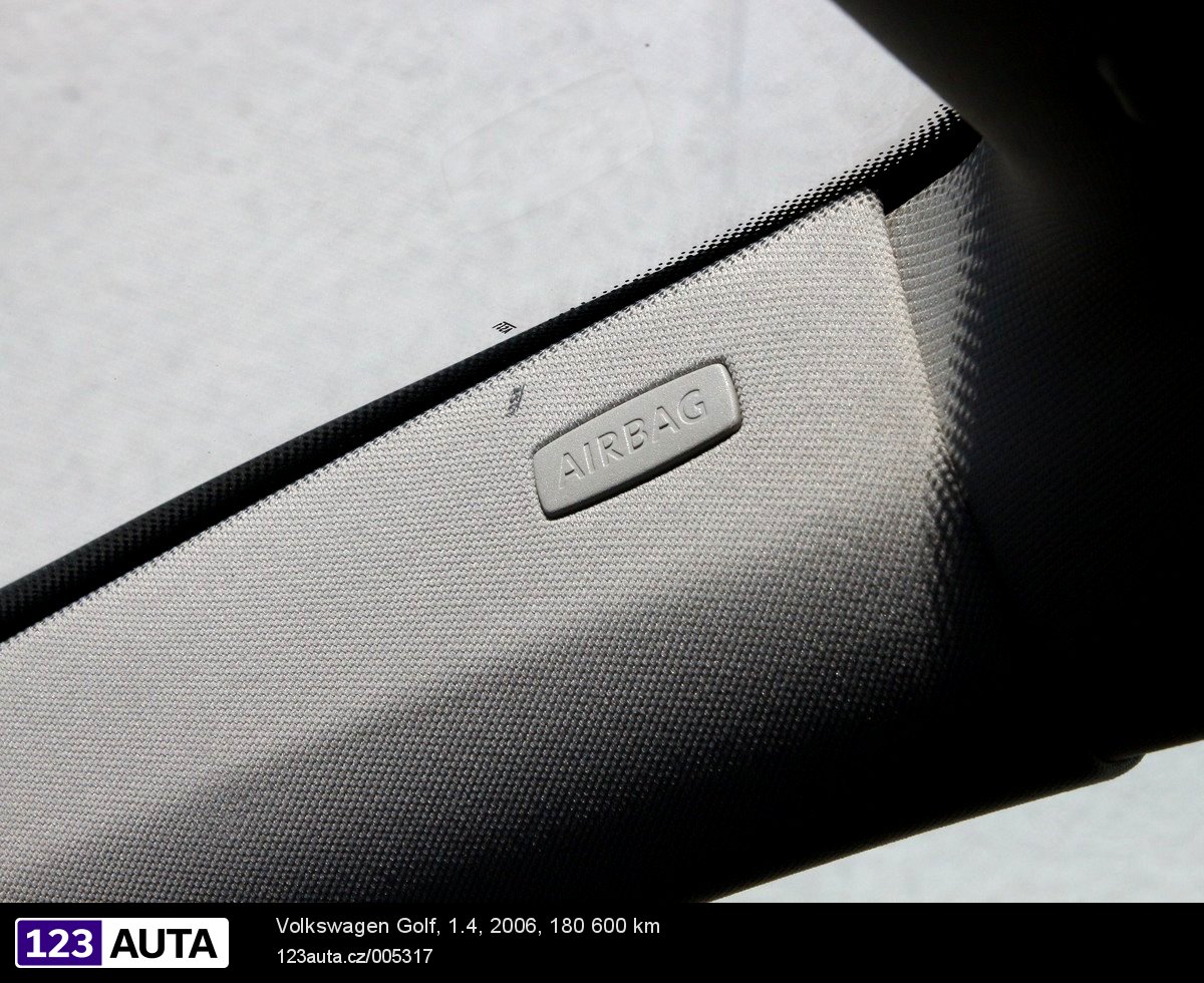 Volkswagen Golf, 2005 - pohled č. 26