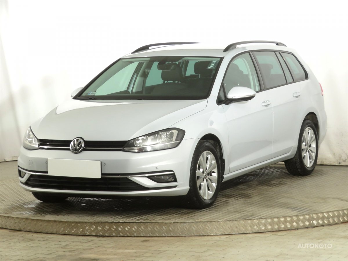 Volkswagen Golf, 2017 - pohled č. 3