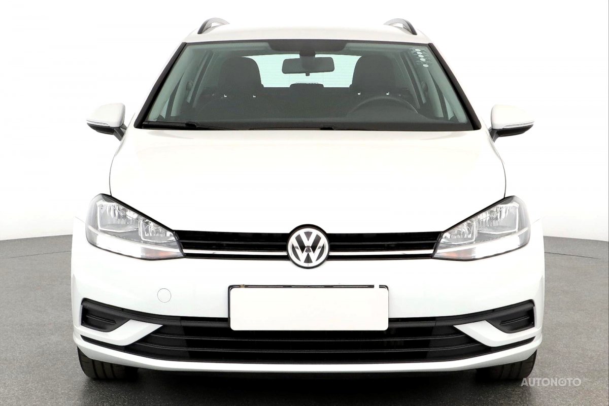 Volkswagen Golf, 2018 - pohled č. 2