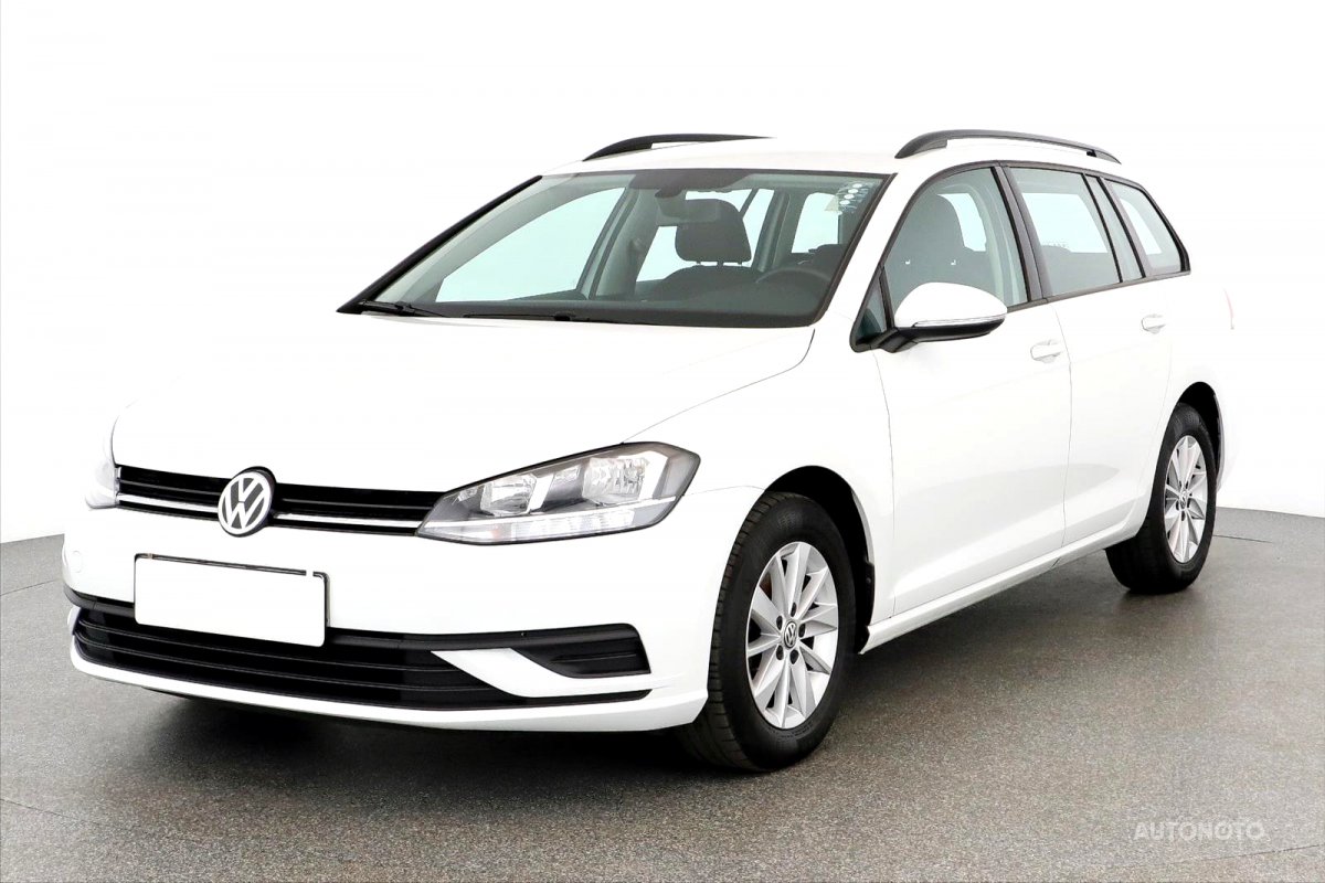 Volkswagen Golf, 2018 - pohled č. 3
