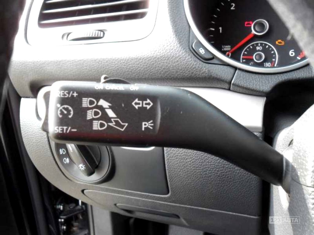 Volkswagen Golf, 2010 - pohled č. 9