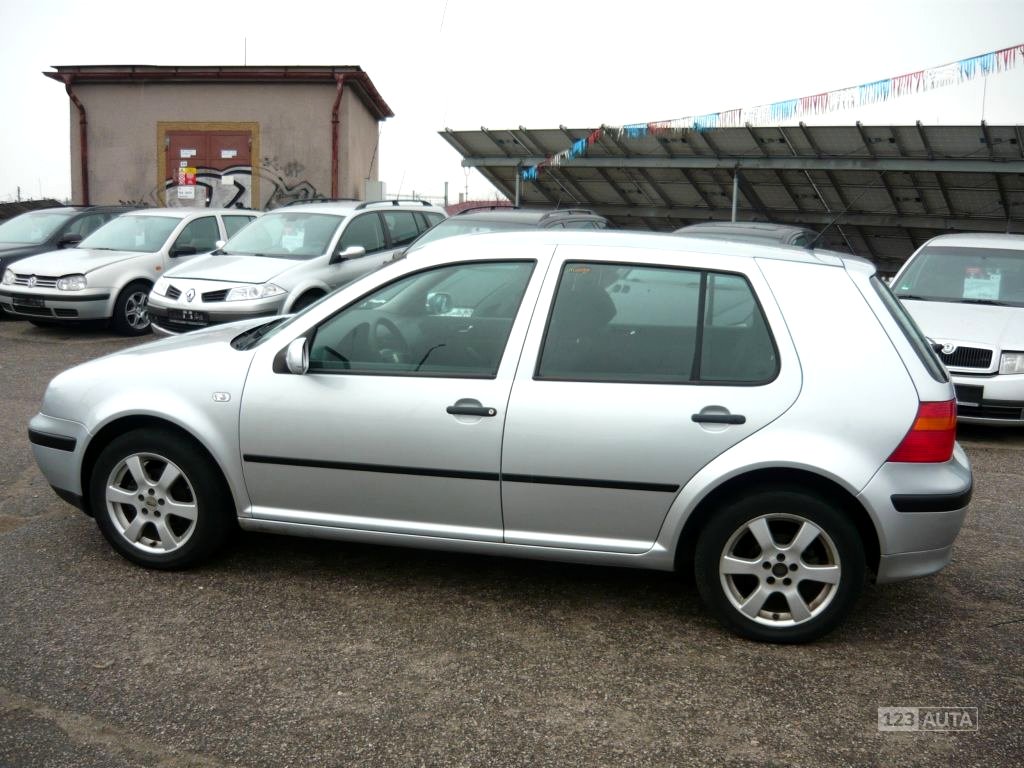Volkswagen Golf, 2001 - pohled č. 4