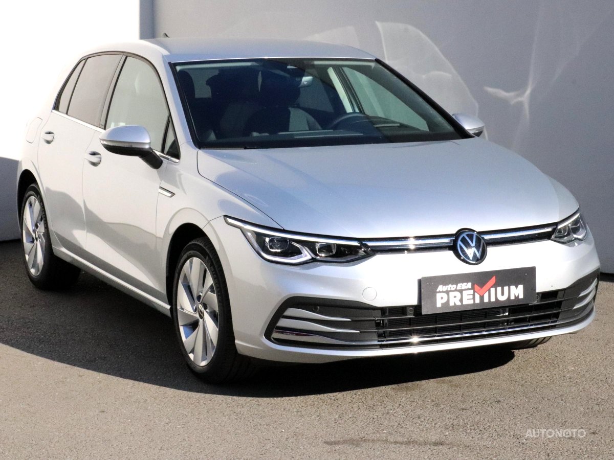 Volkswagen Golf, 2022 - celkový pohled