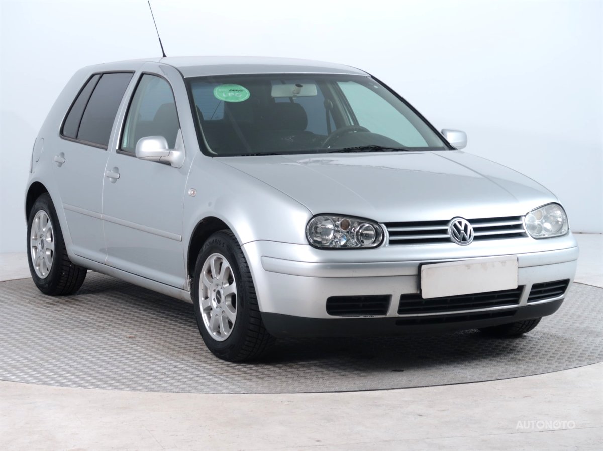 Volkswagen Golf, 2001 - celkový pohled