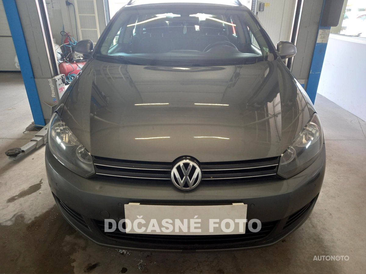 Volkswagen Golf, 2010 - pohled č. 2