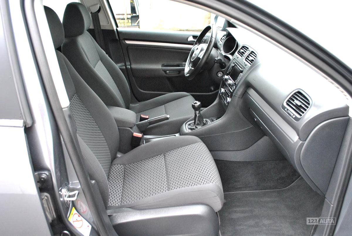 Volkswagen Golf, 2012 - pohled č. 16