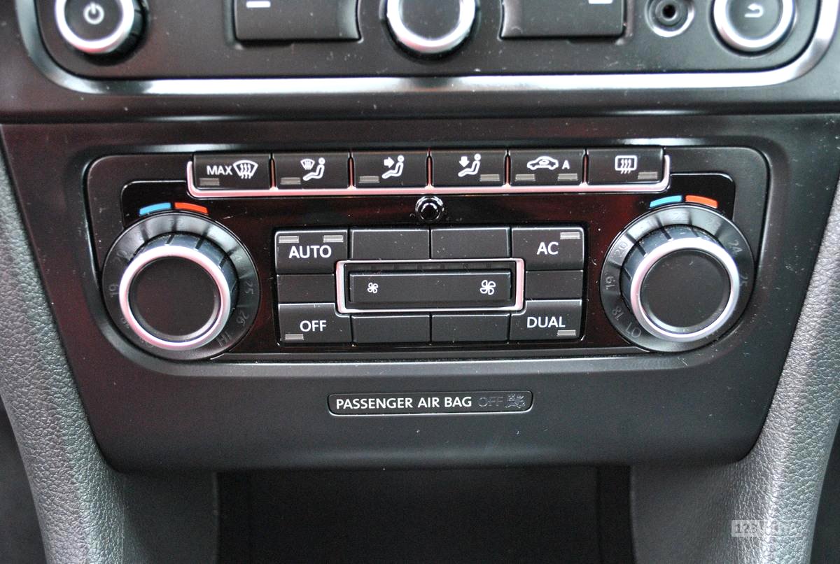 Volkswagen Golf, 2012 - pohled č. 20