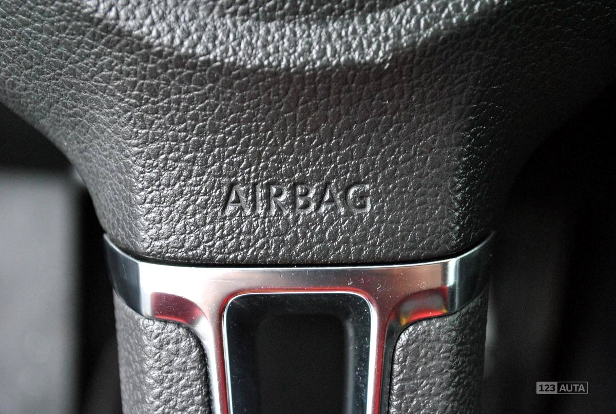 Volkswagen Golf, 2012 - pohled č. 23