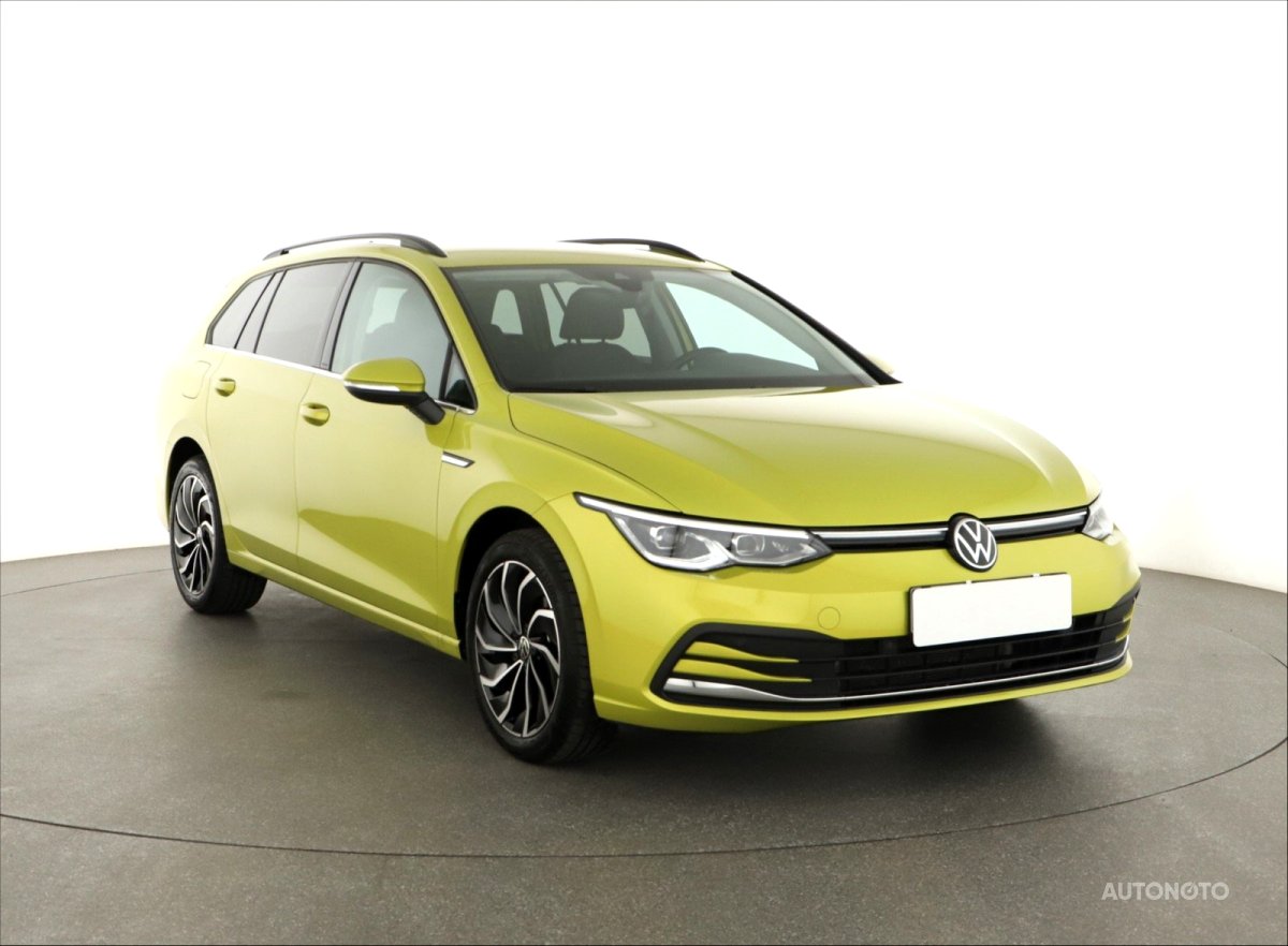 Volkswagen Golf, 2023 - pohled č. 1