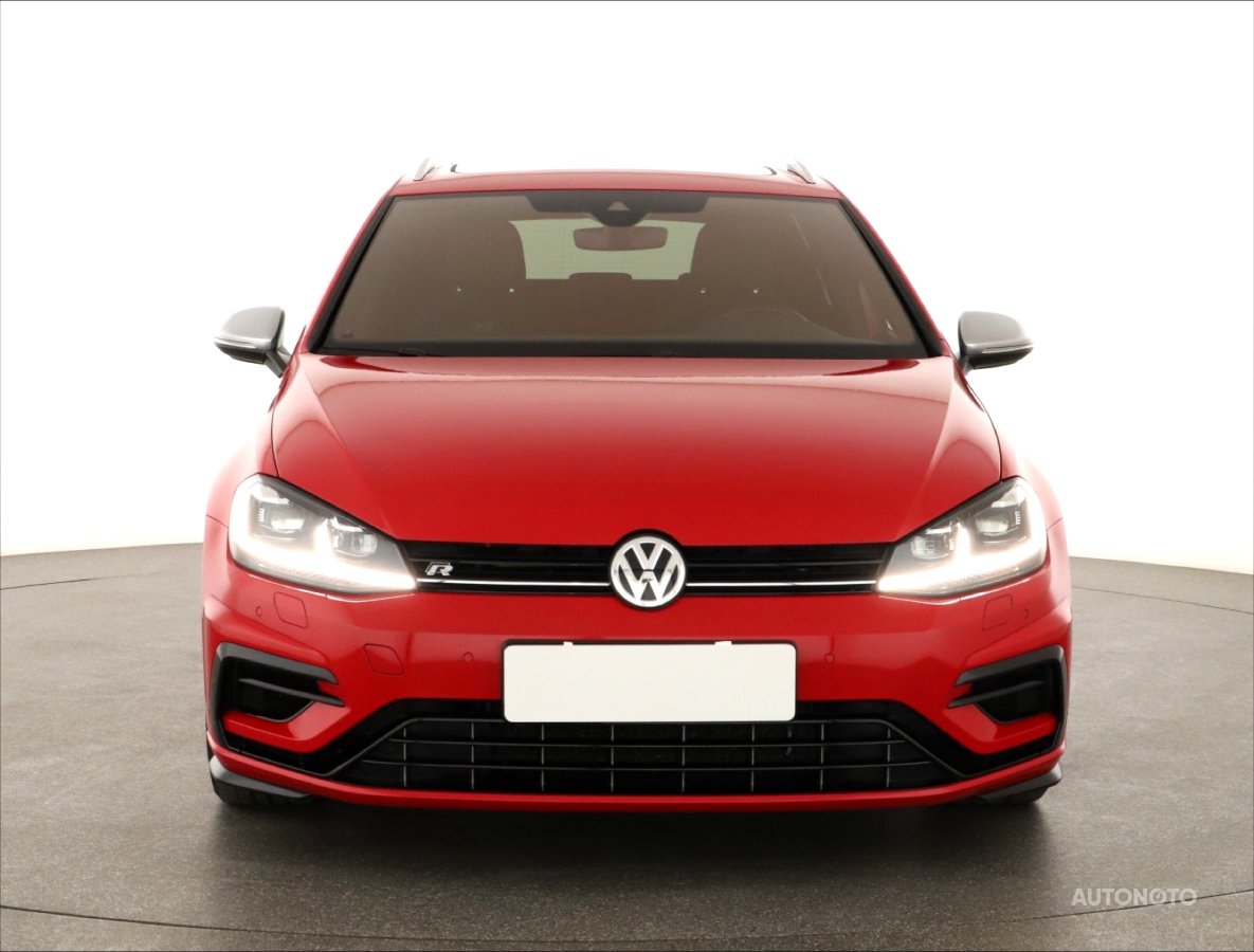 Volkswagen Golf, 2020 - pohled č. 2