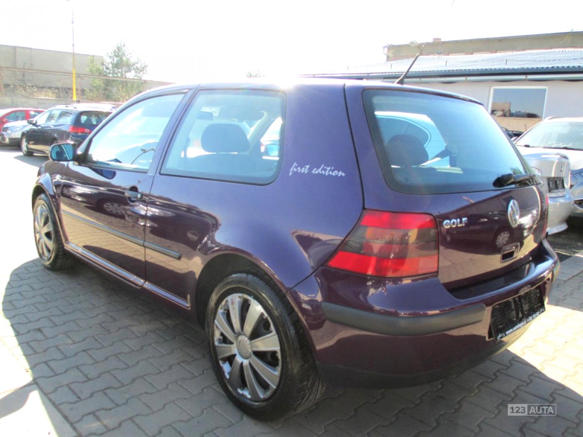 Volkswagen Golf, 2001 - pohled č. 4
