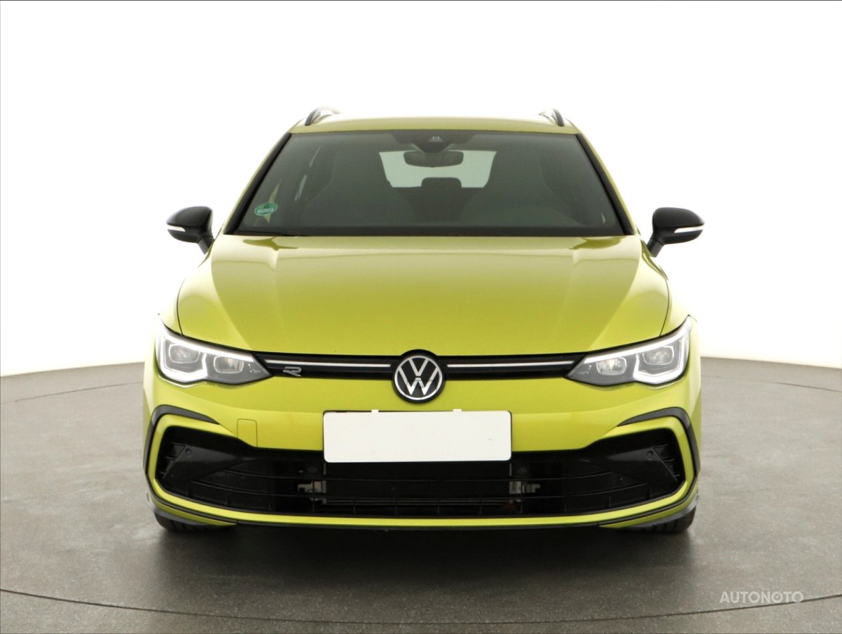 Volkswagen Golf, 2024 - pohled č. 2