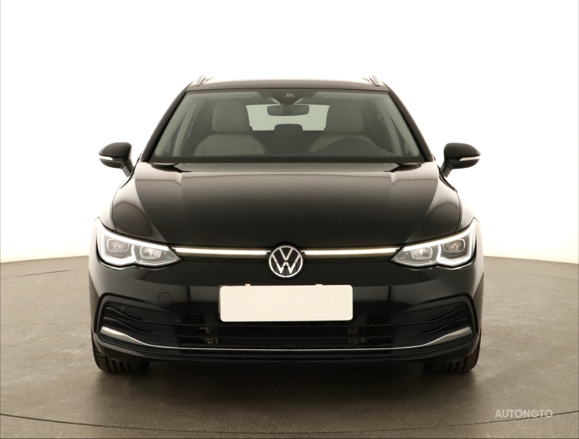 Volkswagen Golf, 2023 - pohled č. 2