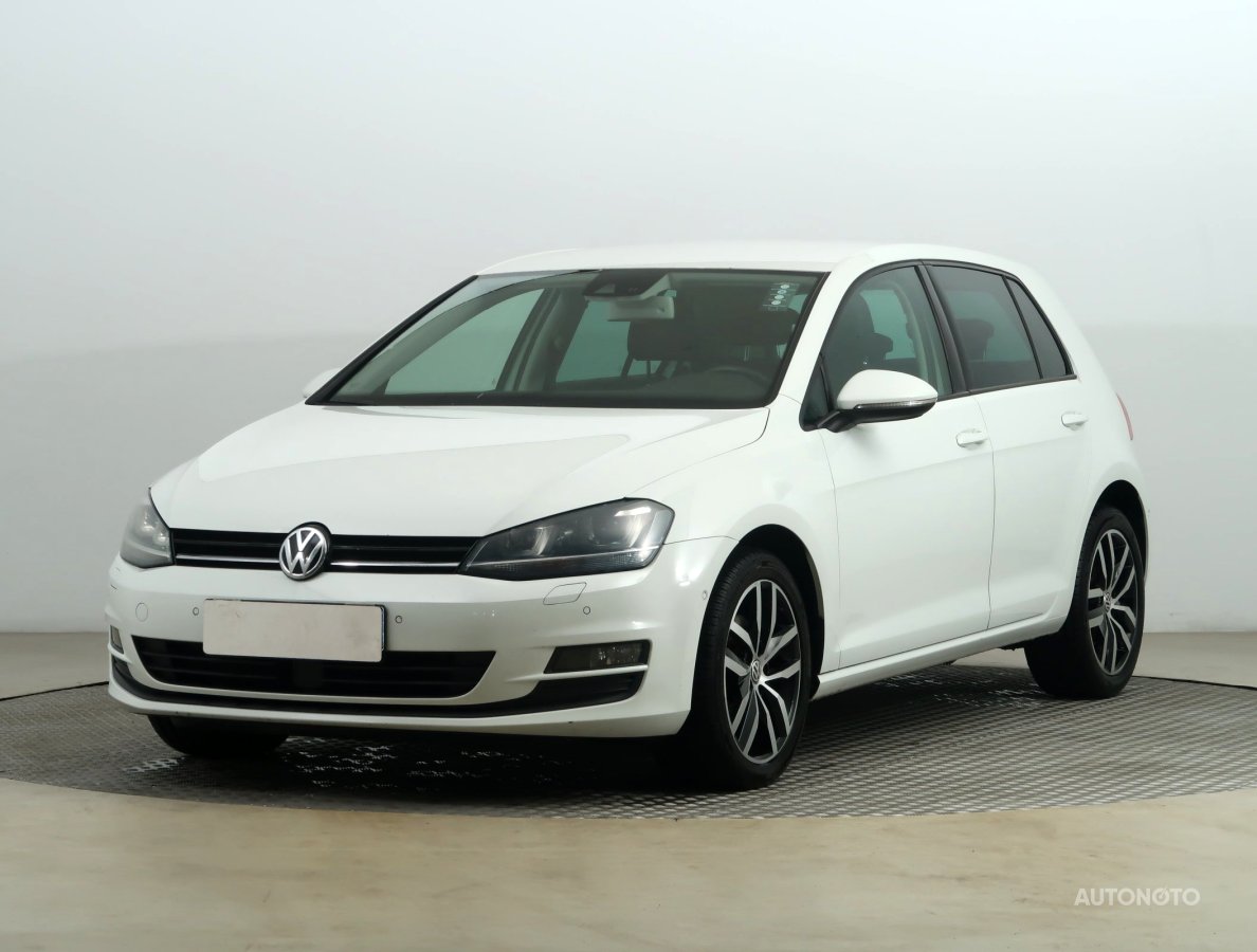 Volkswagen Golf, 2013 - pohled č. 3