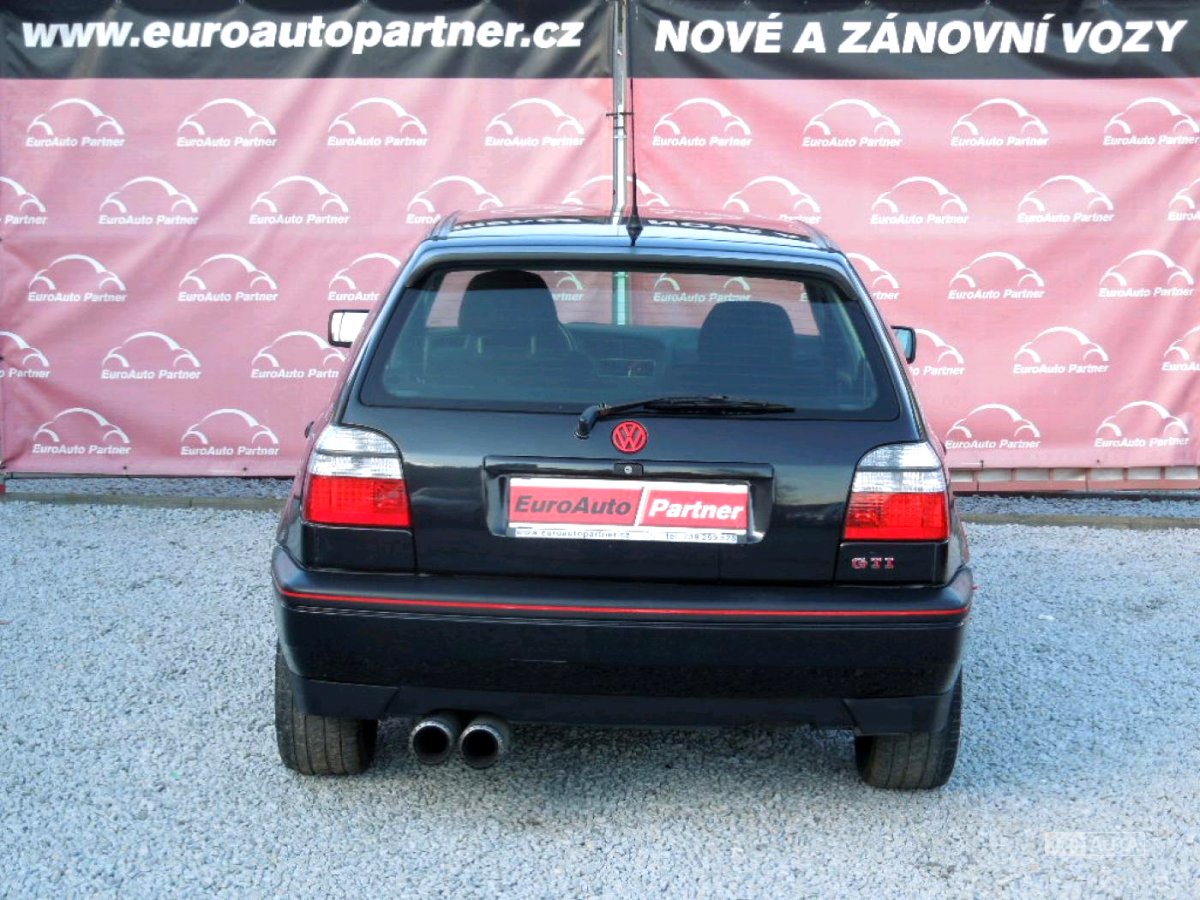 Volkswagen Golf, 1995 - pohled č. 4