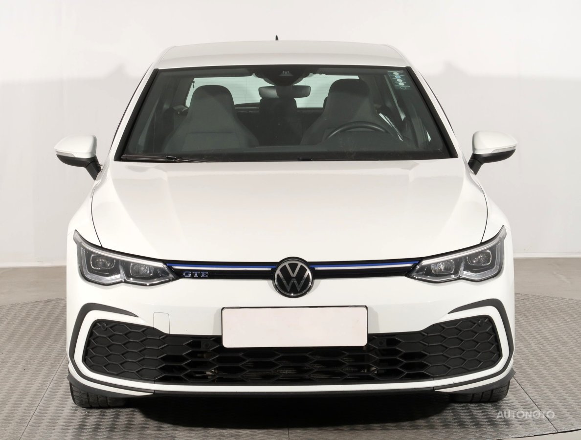 Volkswagen Golf, 2021 - pohled č. 2