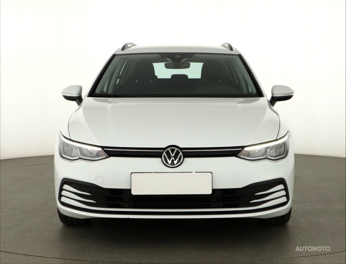 Volkswagen Golf, 2022 - pohled č. 2