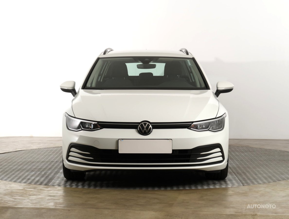 Volkswagen Golf, 2022 - pohled č. 2