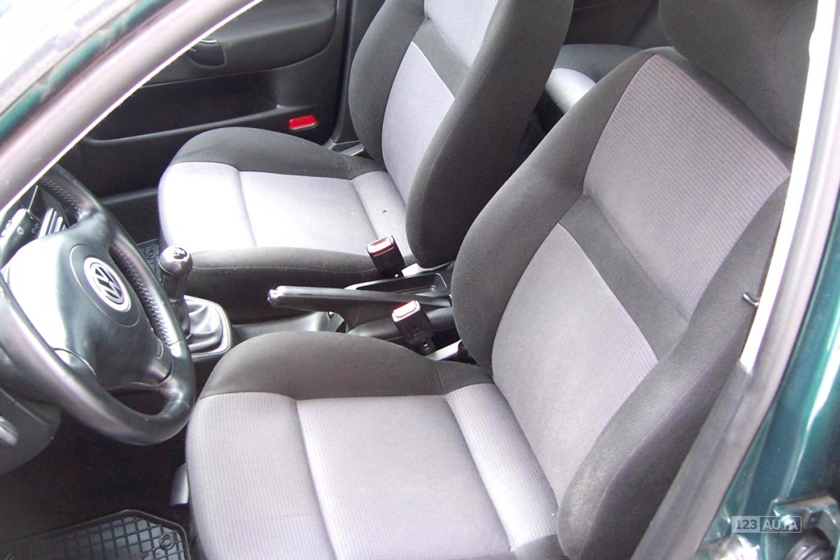 Volkswagen Golf, 2001 - pohled č. 10