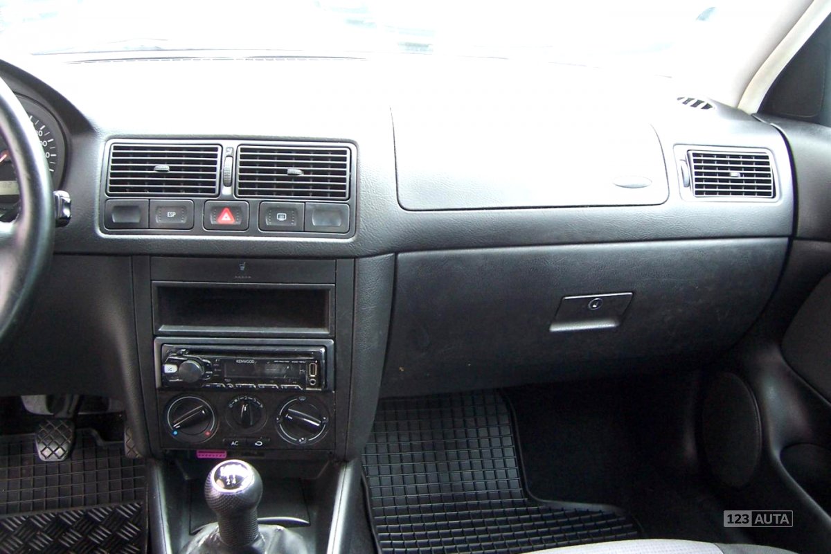 Volkswagen Golf, 2001 - pohled č. 13