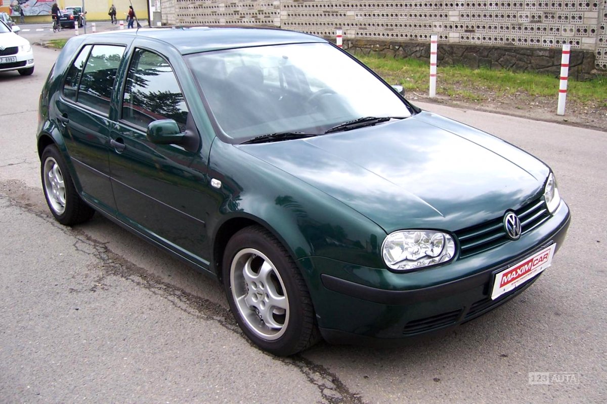 Volkswagen Golf, 2001 - pohled č. 3