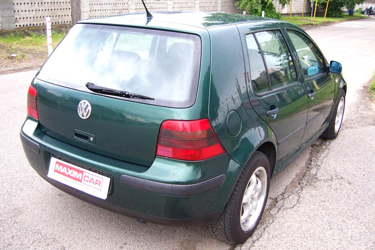 Volkswagen Golf, 2001 - pohled č. 8