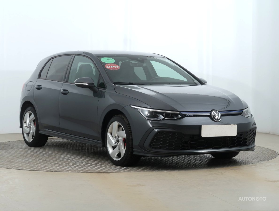 Volkswagen Golf, 2021 - pohled č. 1