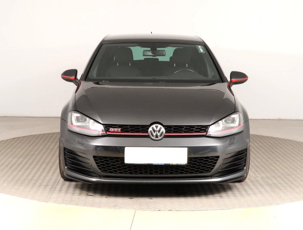 Volkswagen Golf, 2015 - pohled č. 2