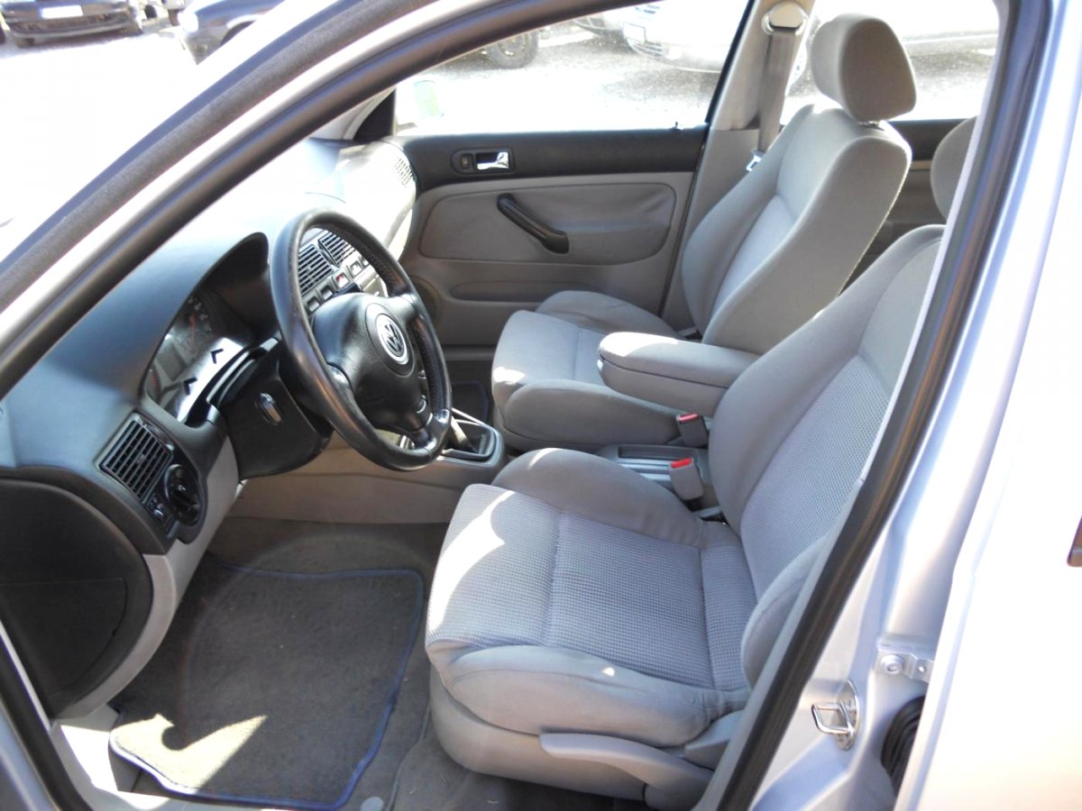 Volkswagen Golf, 1998 - pohled č. 12