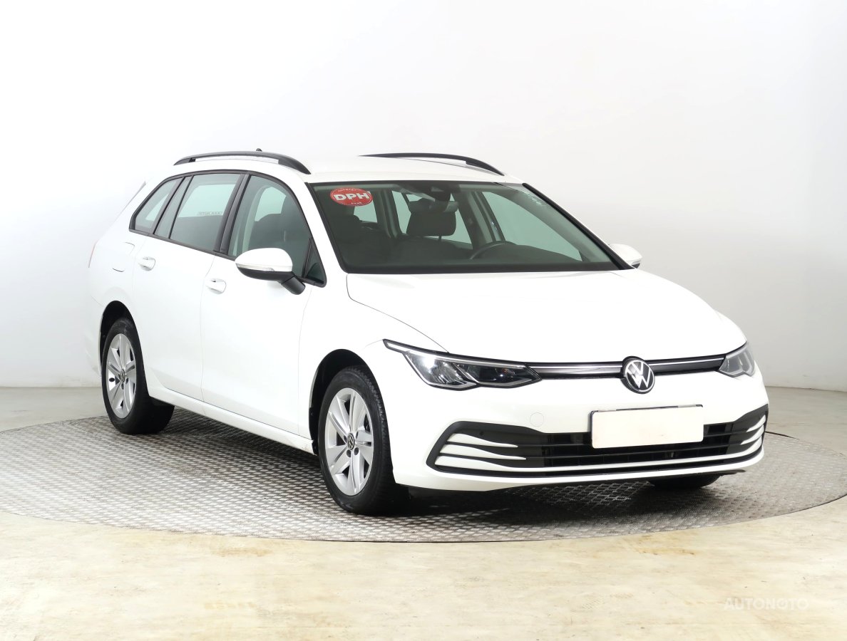 Volkswagen Golf, 2021 - celkový pohled