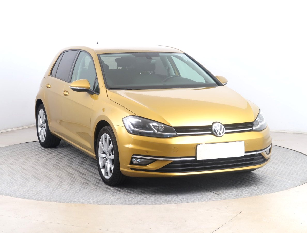 Volkswagen Golf, 2018 - celkový pohled