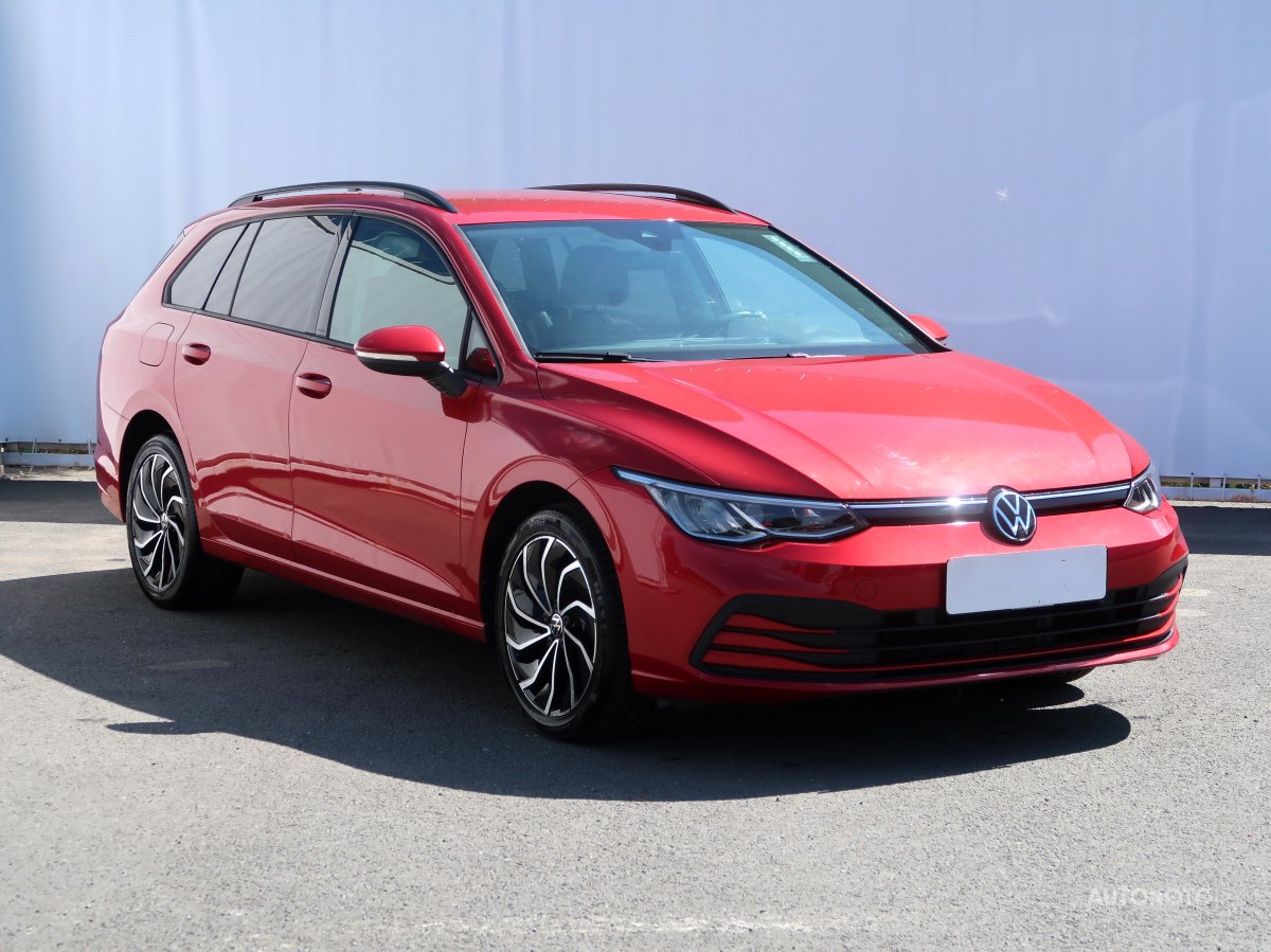 Volkswagen Golf, 2022 - celkový pohled