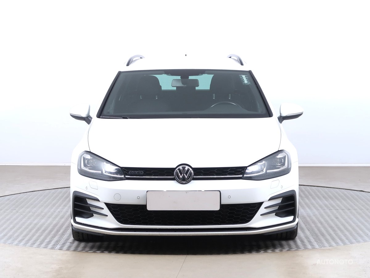 Volkswagen Golf, 2018 - pohled č. 2