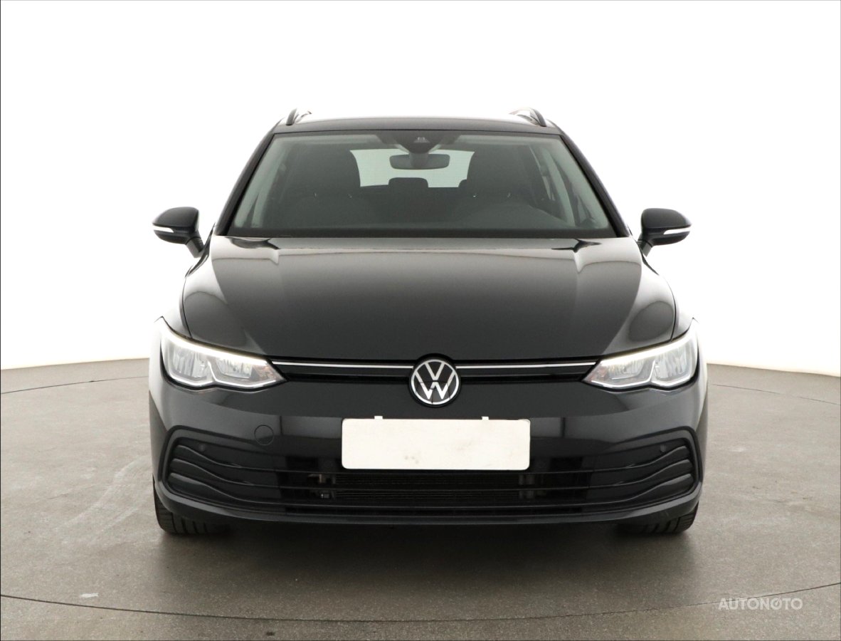 Volkswagen Golf, 2022 - pohled č. 2