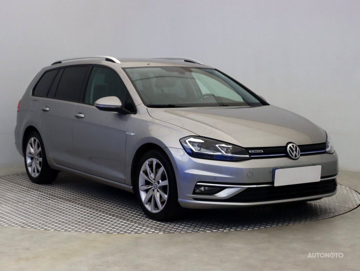 Volkswagen Golf, 2019 - celkový pohled