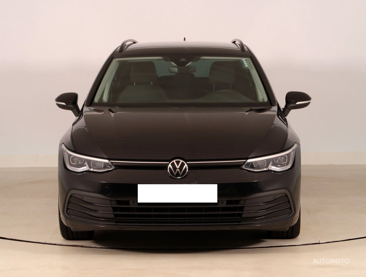 Volkswagen Golf, 2022 - pohled č. 2