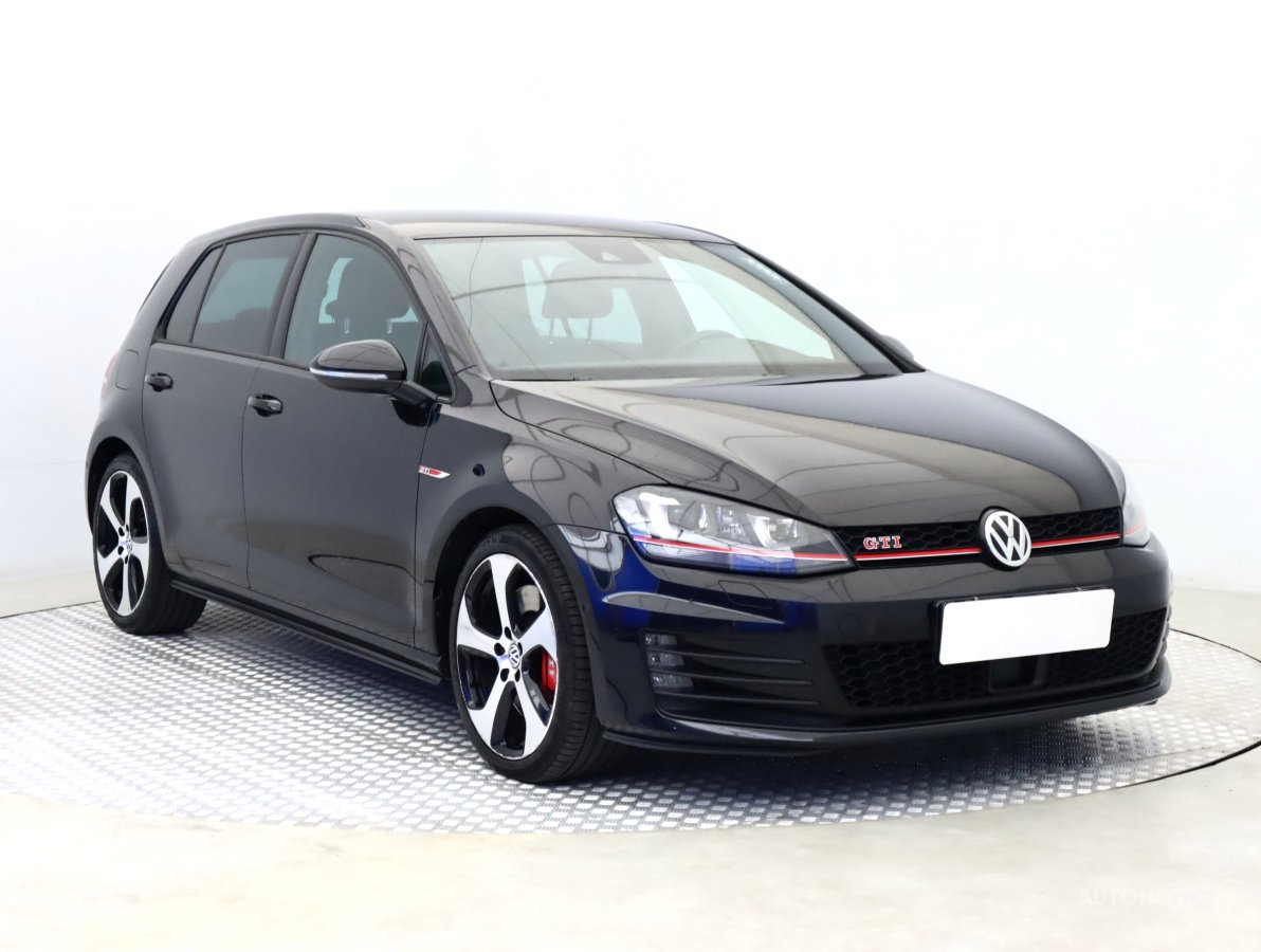 Volkswagen Golf, 2015 - celkový pohled