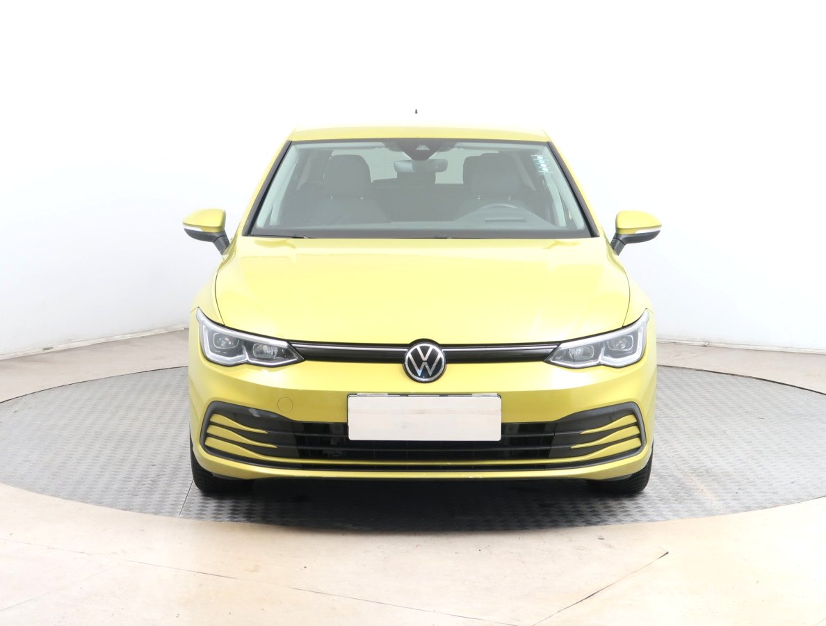 Volkswagen Golf, 2020 - pohled č. 2
