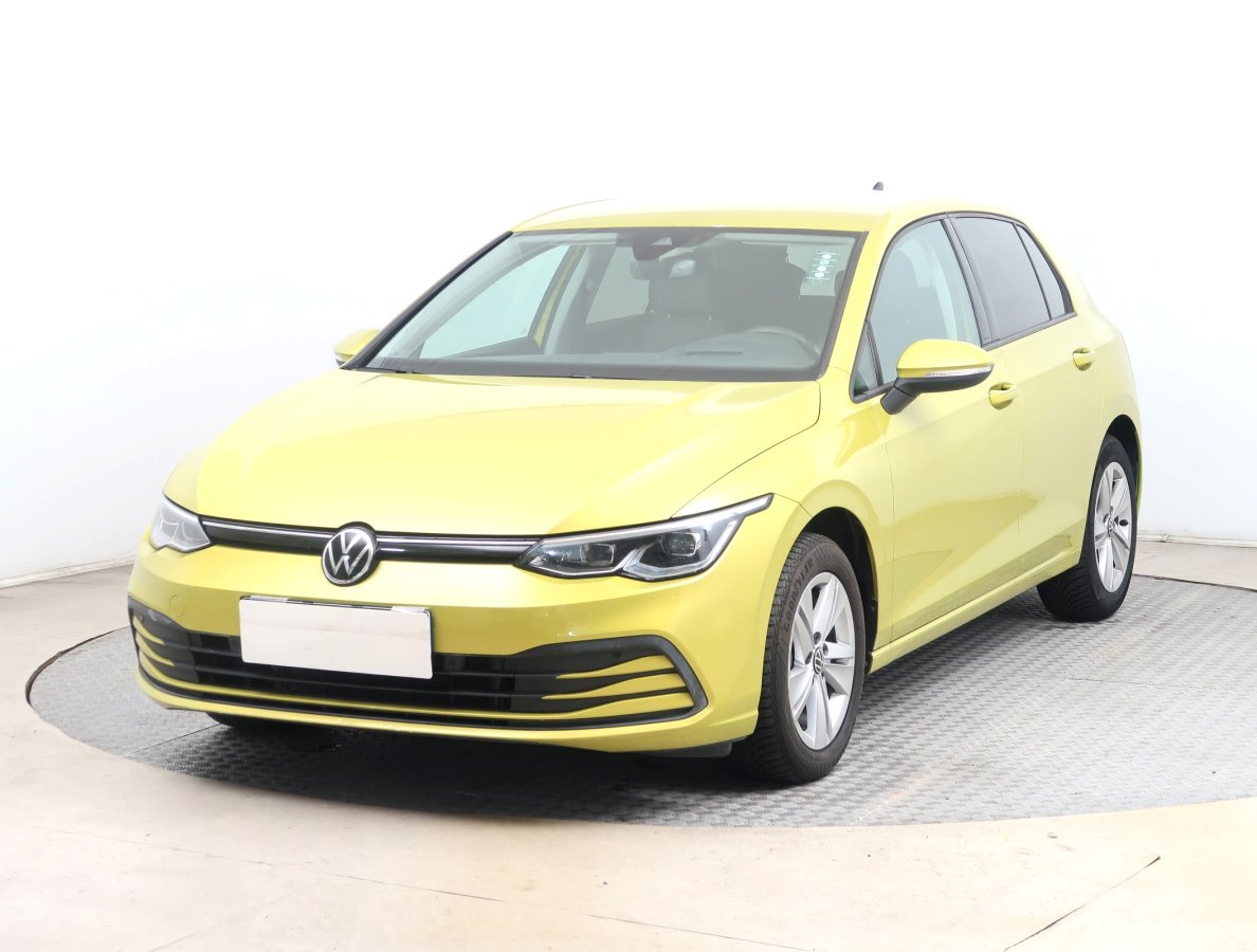 Volkswagen Golf, 2020 - pohled č. 3