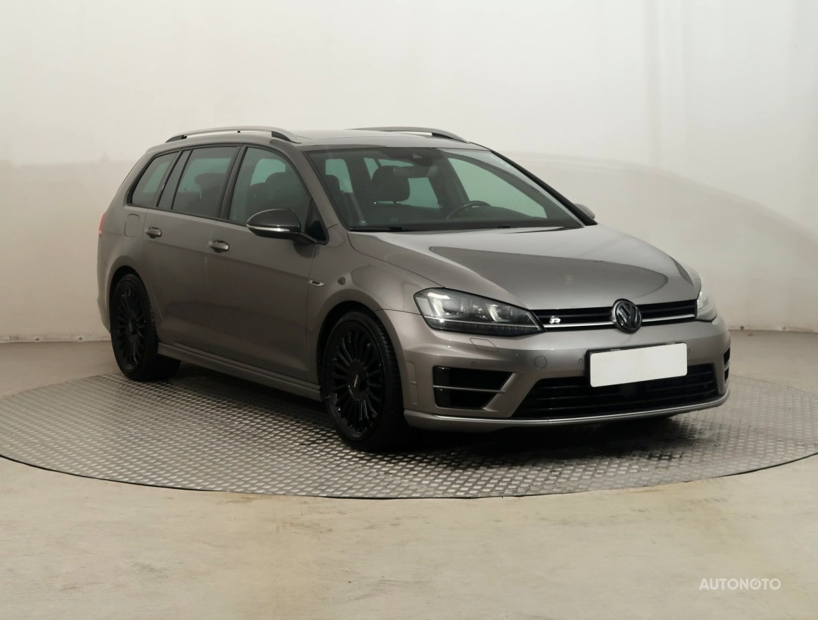 Volkswagen Golf, 2016 - celkový pohled