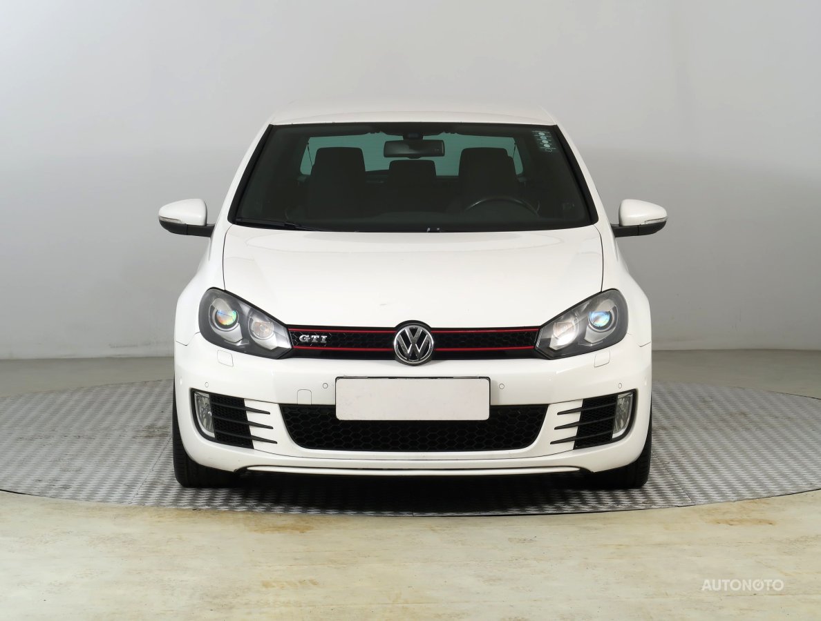 Volkswagen Golf, 2010 - pohled č. 2