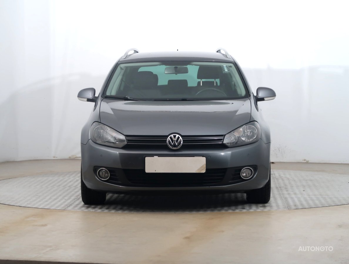 Volkswagen Golf, 2010 - pohled č. 2