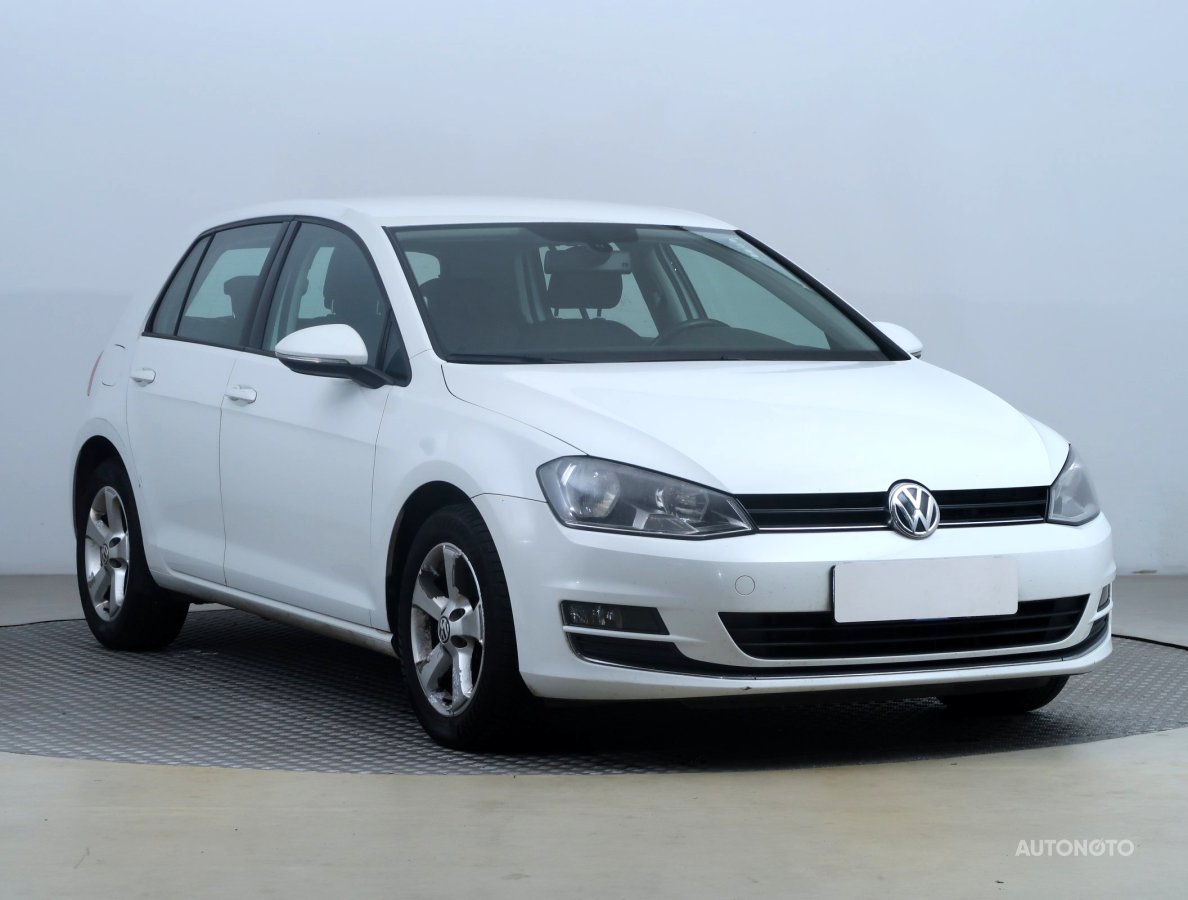 Volkswagen Golf, 2012 - celkový pohled
