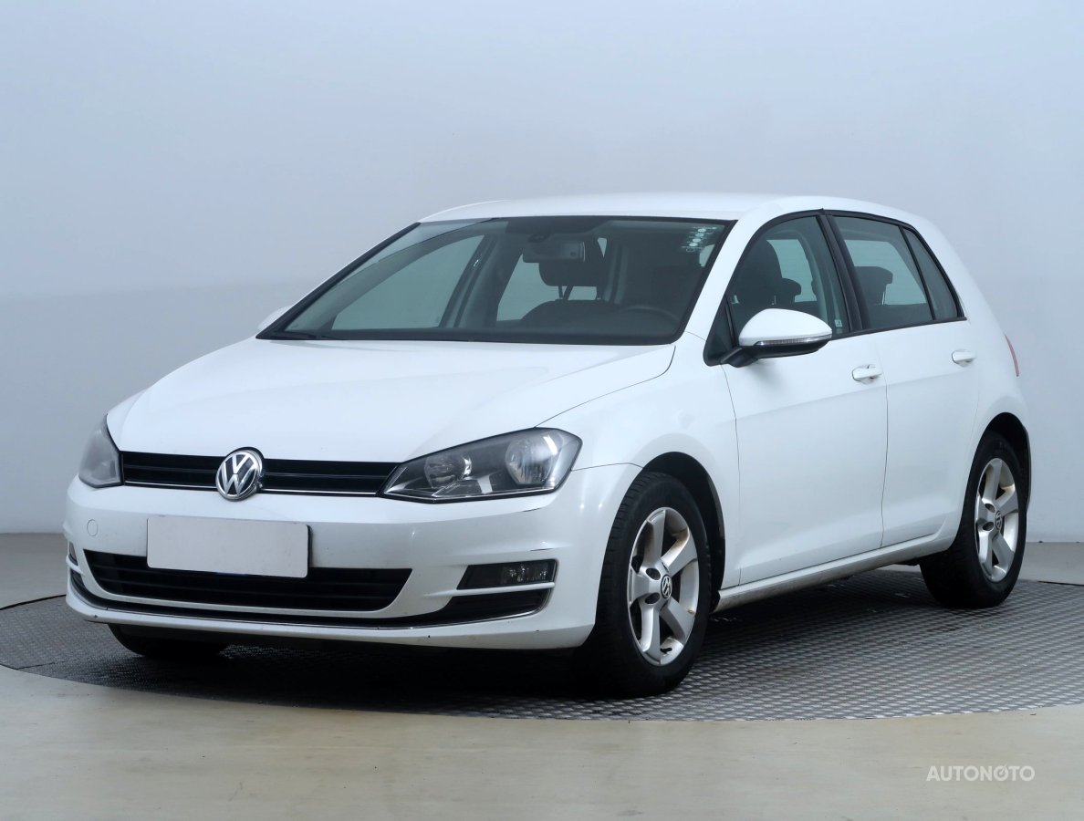 Volkswagen Golf, 2012 - pohled č. 3
