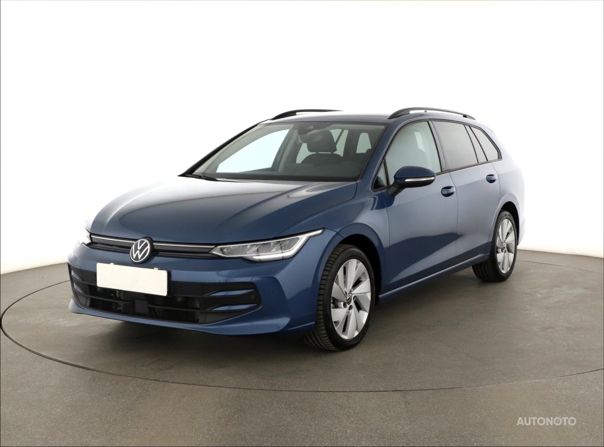 Volkswagen Golf, 2024 - pohled č. 3