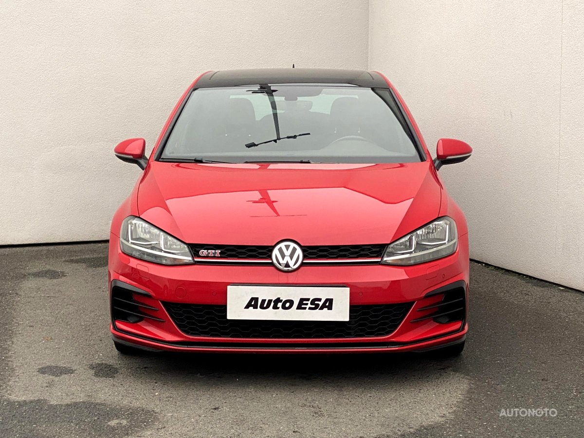 Volkswagen Golf, 2019 - pohled č. 2