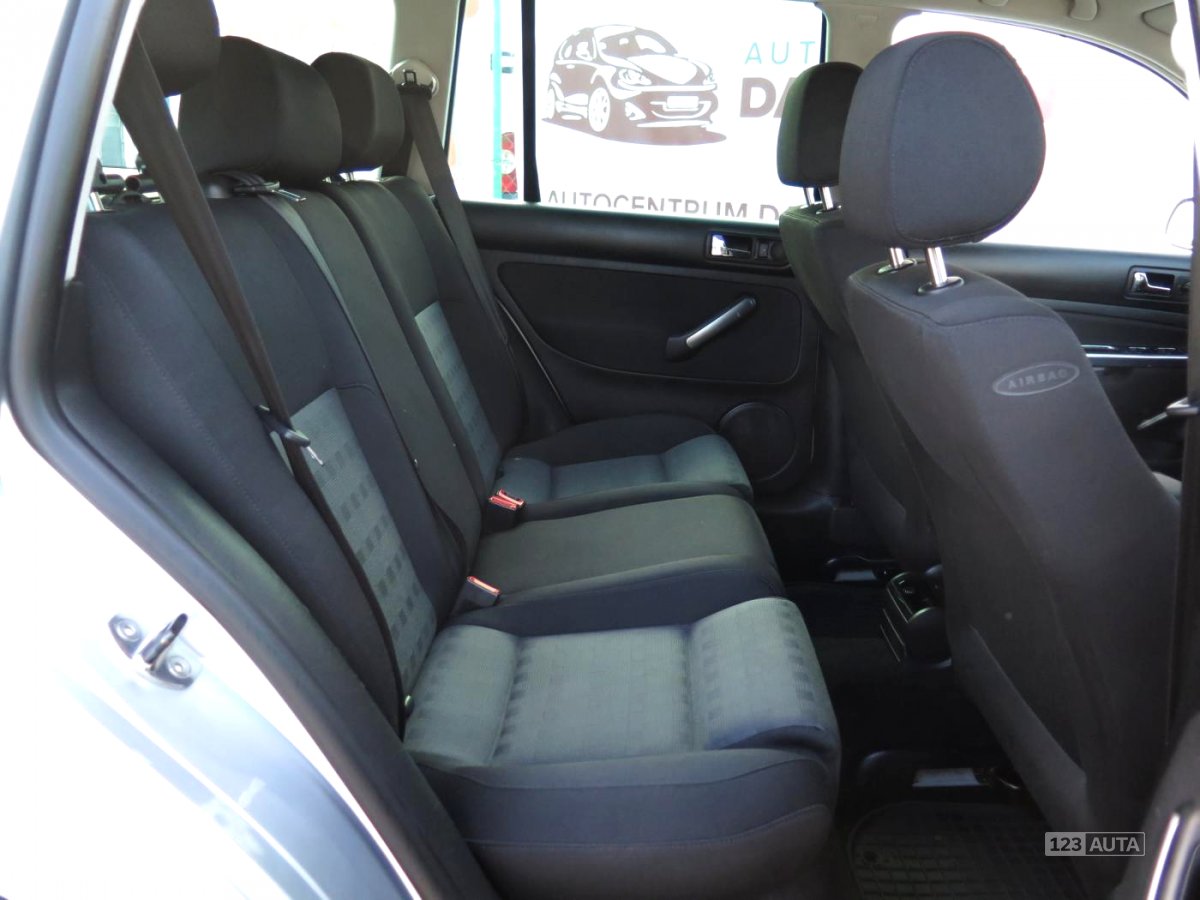 Volkswagen Golf, 2006 - pohled č. 13