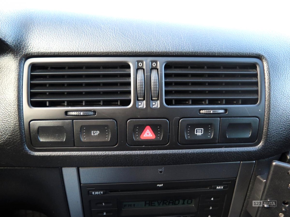 Volkswagen Golf, 2006 - pohled č. 19