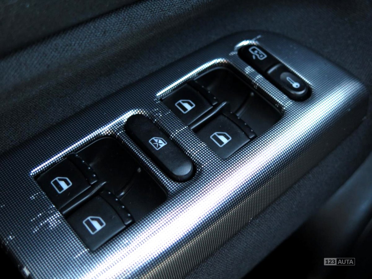 Volkswagen Golf, 2006 - pohled č. 21